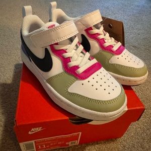 Girls Nike Shoes